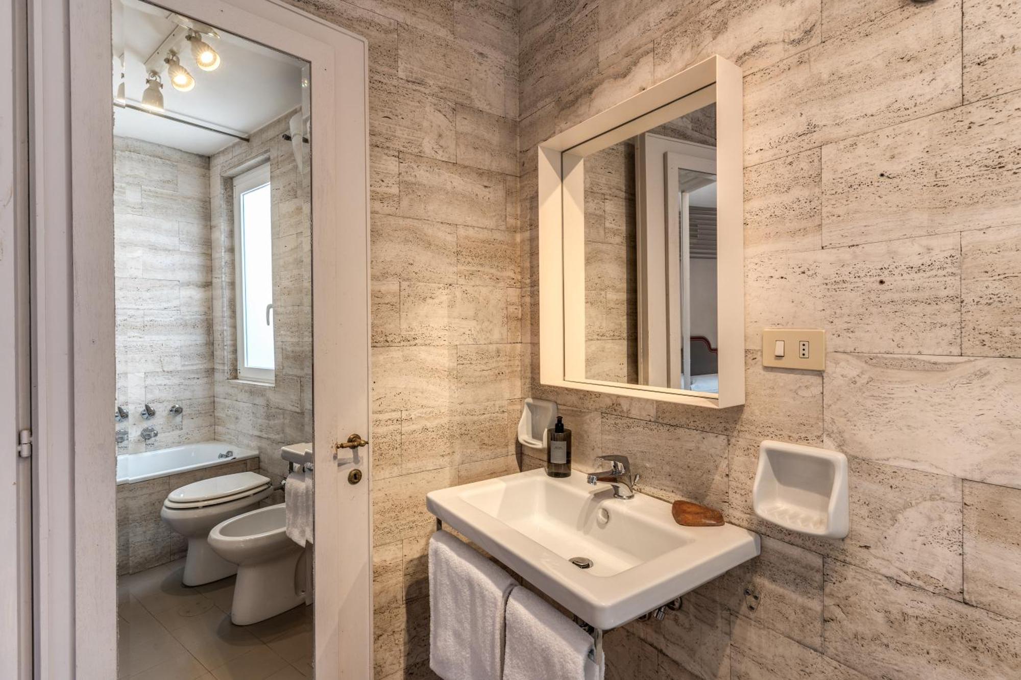 Floor Colosseum Apartment Rom